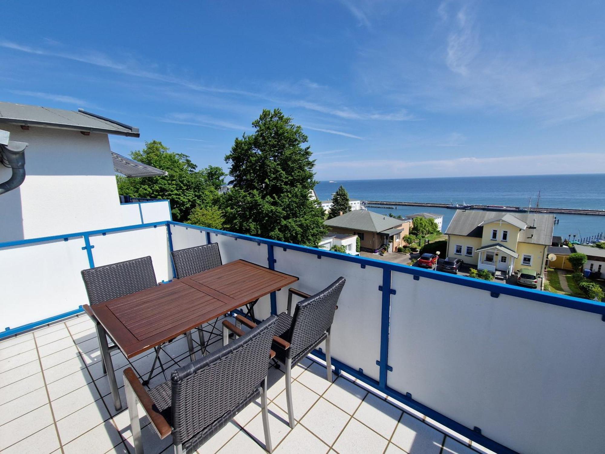 Ferienwohnung Lorenz Sassnitz Exterior foto